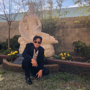 Meet your Posher, Phuoc